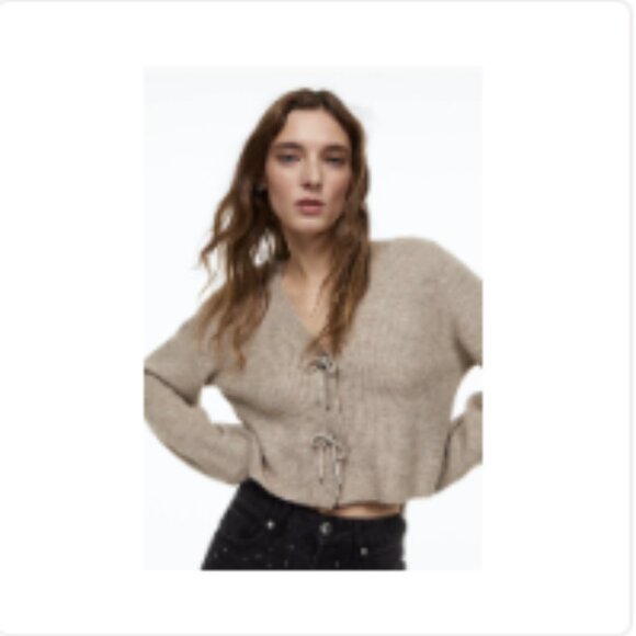 H&M Rhinestone Bow Cardigan Sweater Ribbed Beige Taupe Wool Blend Oversized XL - Picture 2 of 15